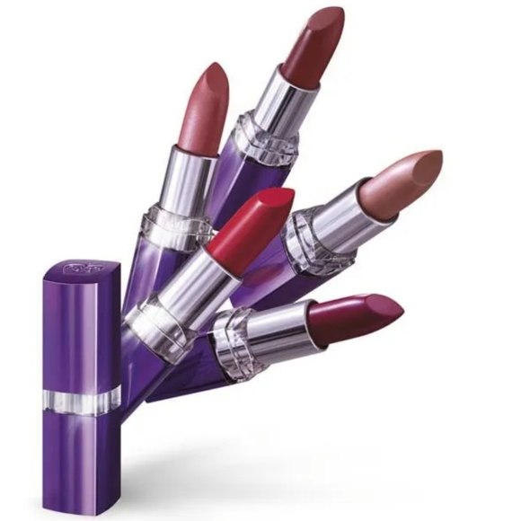 Rimmel Moisture Renew Lipstick - Picture 3 of 6